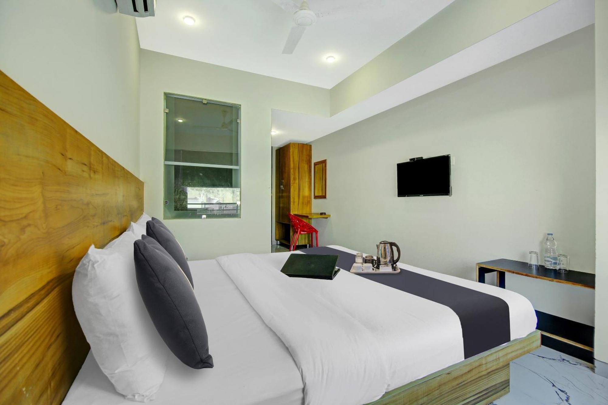 Super Townhouse Geetanjali Inn Gurgaon Ngoại thất bức ảnh
