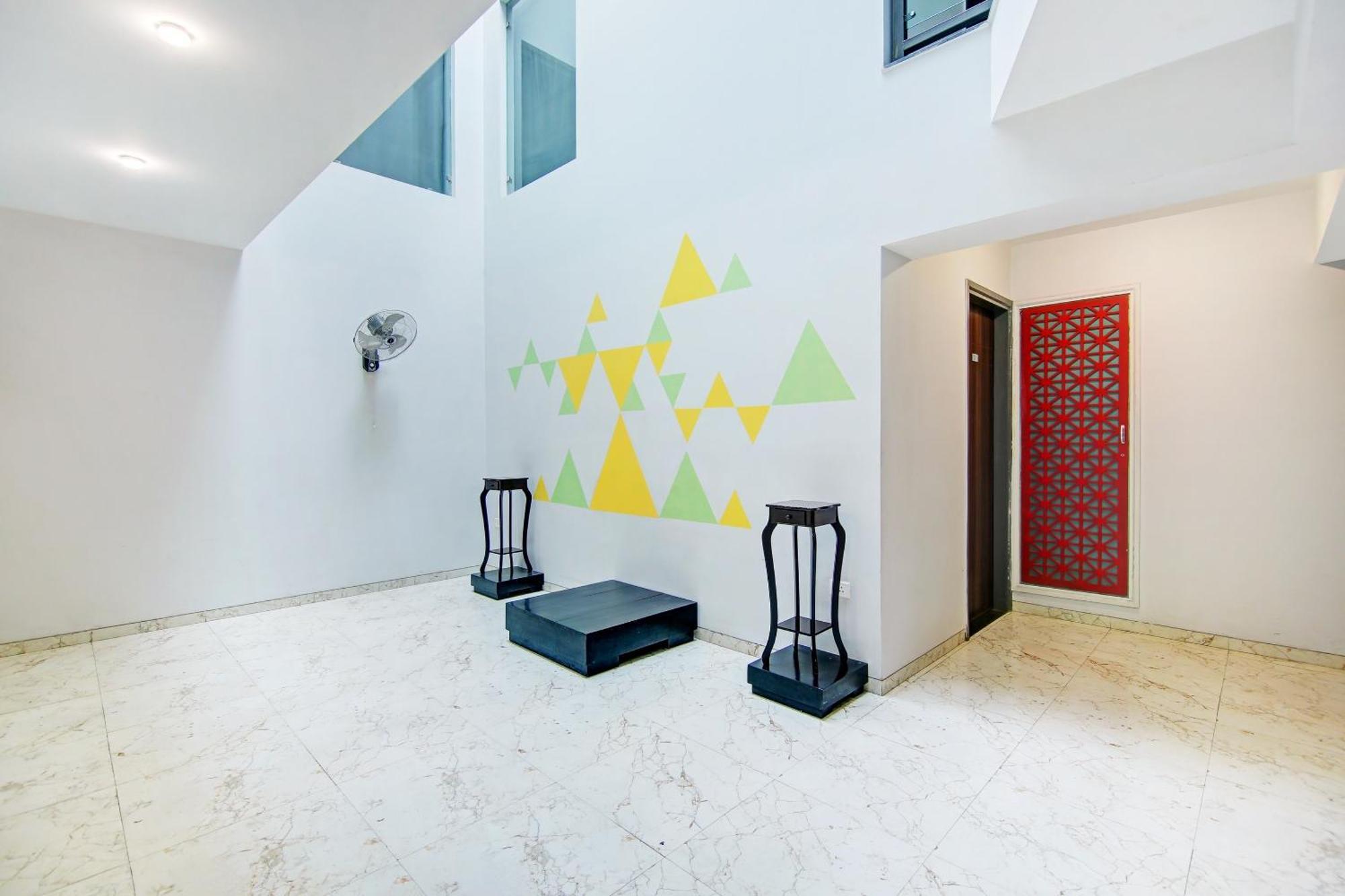 Super Townhouse Geetanjali Inn Gurgaon Ngoại thất bức ảnh