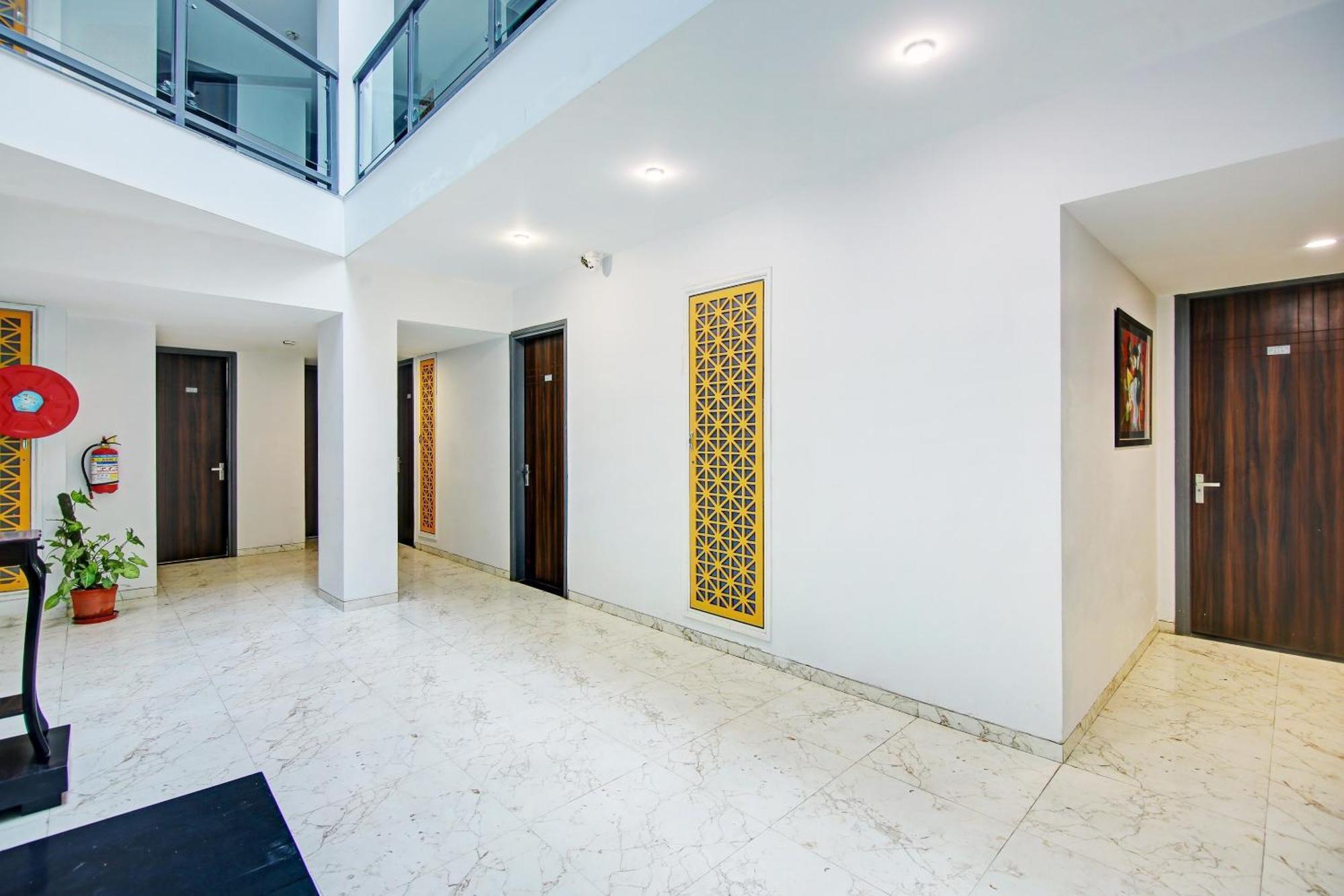 Super Townhouse Geetanjali Inn Gurgaon Ngoại thất bức ảnh