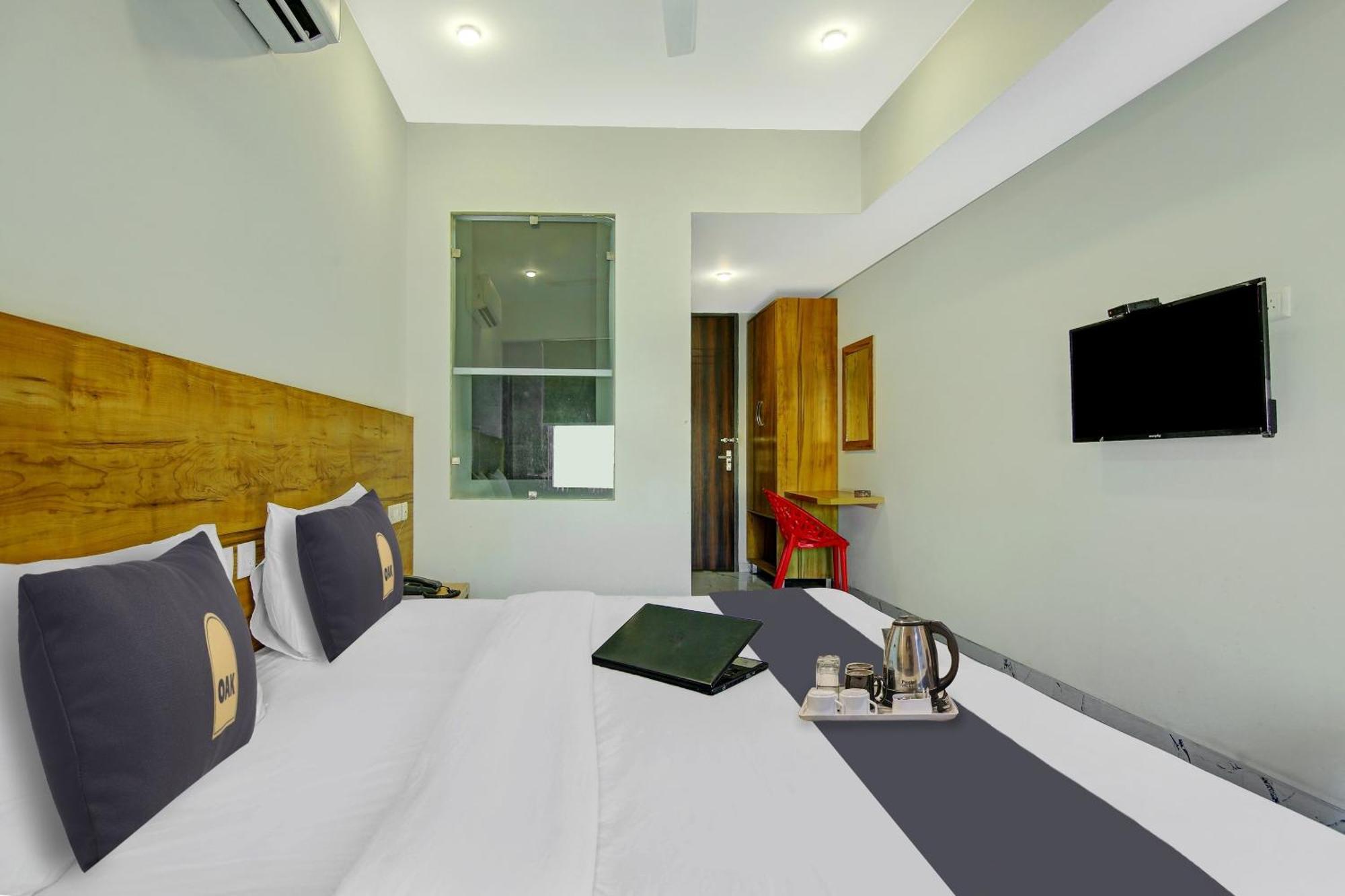 Super Townhouse Geetanjali Inn Gurgaon Ngoại thất bức ảnh