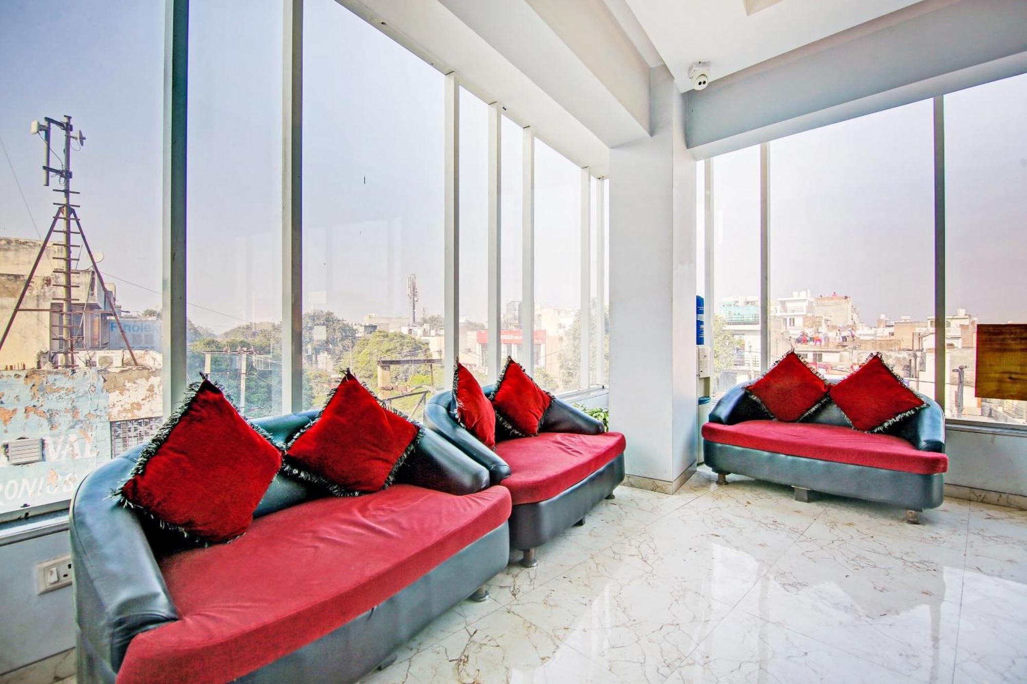Super Townhouse Geetanjali Inn Gurgaon Ngoại thất bức ảnh