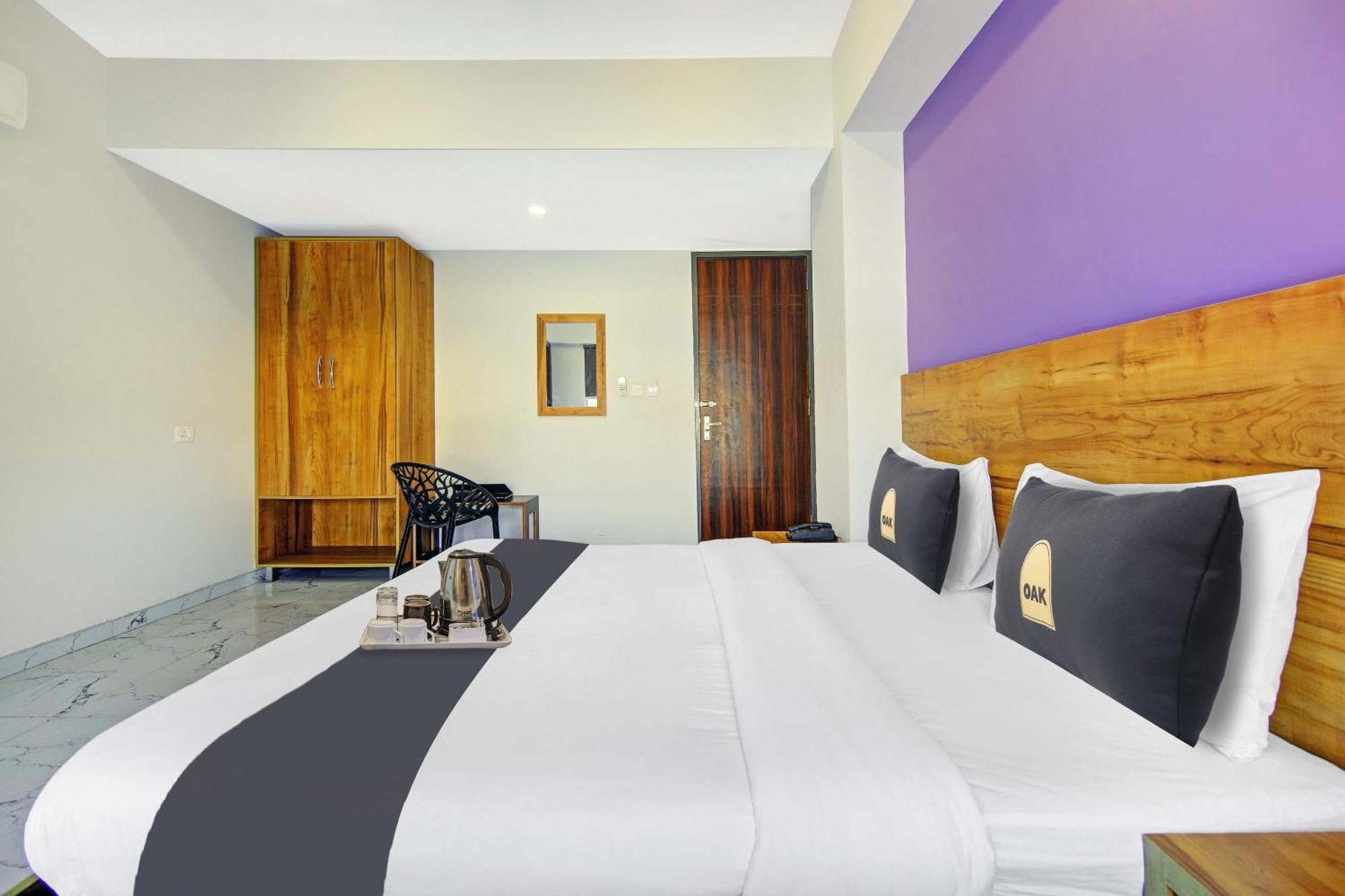 Super Townhouse Geetanjali Inn Gurgaon Ngoại thất bức ảnh