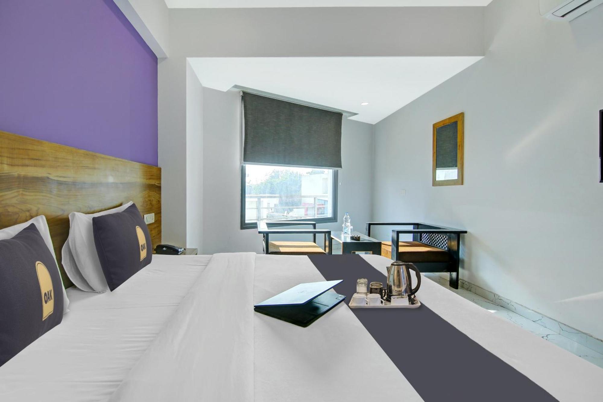 Super Townhouse Geetanjali Inn Gurgaon Ngoại thất bức ảnh